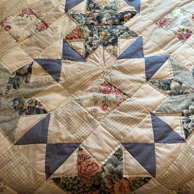 FULL SIZE BED WITH ANTIQUE HEADBOARD & MATCHING NIGHT STAND PLUS BEDSPREAD