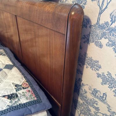 FULL SIZE BED WITH ANTIQUE HEADBOARD & MATCHING NIGHT STAND PLUS BEDSPREAD