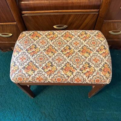 ANTIQUE VANITY WITH STOOL