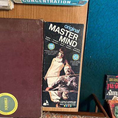 VINTAGE BOARD GAMES