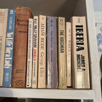 A COLLECTION OF VINTAGE BOOKS