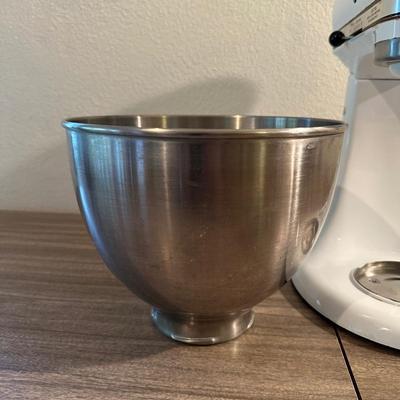KITCHENAID STAND MIXER