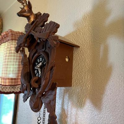 CUCKOO CLOCK WITH DEER HEAD