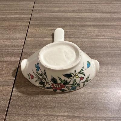GRAVY BOAT, CONDIMENT SET AND A CANISTER W/LID