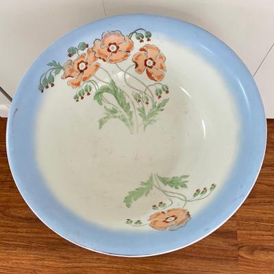 Antique Wash Basin & Pitcher