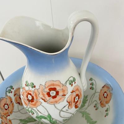 Antique Wash Basin & Pitcher