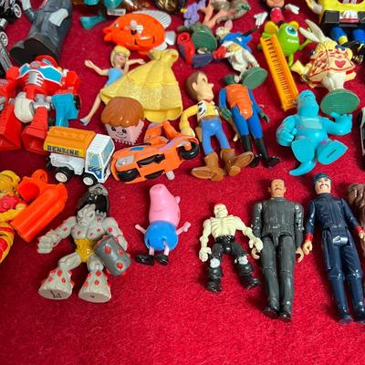 Mixed Toy Cars, Trucks, Figurines Lot