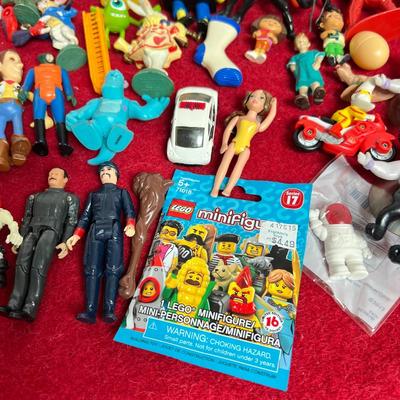 Mixed Toy Cars, Trucks, Figurines Lot
