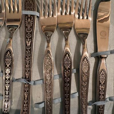 MORI INOX FLATWARE IN A CASE 12 PLACE SETTING
