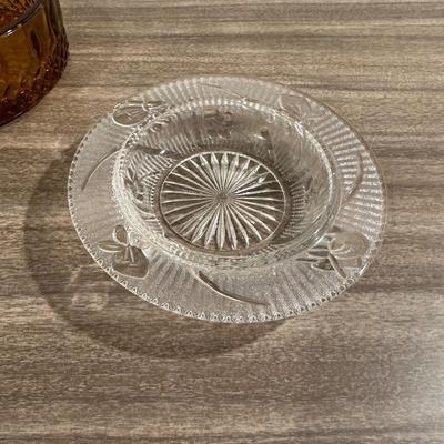 GLASS SERVING PIECES