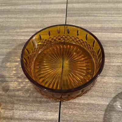 GLASS SERVING PIECES