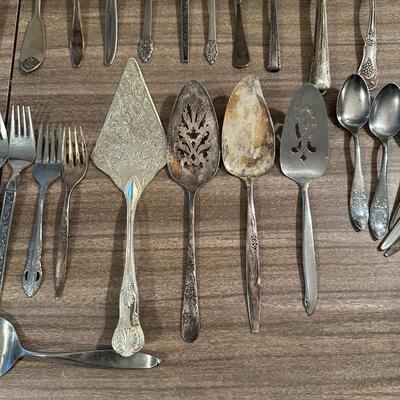 MISC SILVER PLATE AND STAINLESS STEEL FLATWARE AND SERVING PIECES