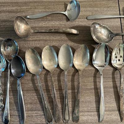 MISC SILVER PLATE AND STAINLESS STEEL FLATWARE AND SERVING PIECES