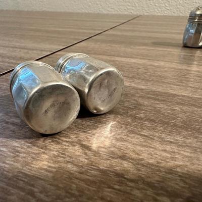 6 STERLING SILVER SHAKERS