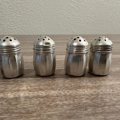 6 STERLING SILVER SHAKERS