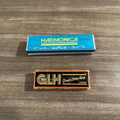 LEE OSKAR 'GOLDEN BUTTERFLY" & HOHNER "GREAT LITTLE HARP" HARMONICAS
