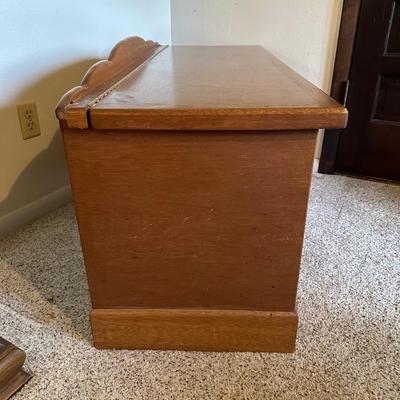 HOPE CHEST ON CASTERS
