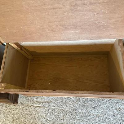 HOPE CHEST ON CASTERS