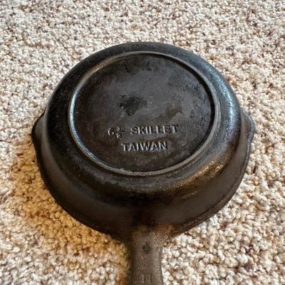 Sale Photo Thumbnail #145: Largest Skillet is 6-1/2”