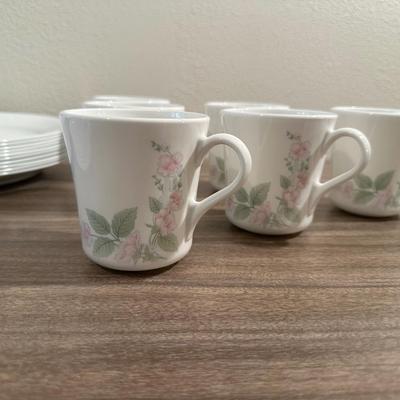 CORELLE DINNERWARE