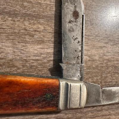 SCHRADE OLD TIMER, WESTERN AND 1 OTHER POCKET KNIFE