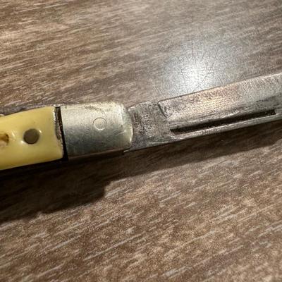 SCHRADE OLD TIMER, WESTERN AND 1 OTHER POCKET KNIFE