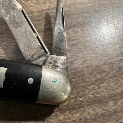 CASE, KABAR, SCHRADE & HENCKELS POCKET KNIVES