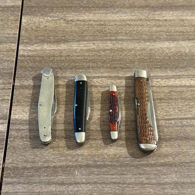 CASE, KABAR, SCHRADE & HENCKELS POCKET KNIVES