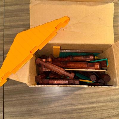 STUMPS PUZZLE BY LUMBERJACK TOYS AND VINTAGE LINCOLN LOGS