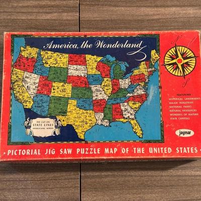 JIGSAW PUZZLES