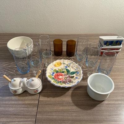 MISC KITCHEN ITEMS