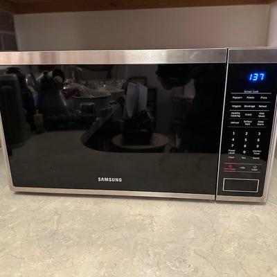 SAMSUNG MICROWAVE OVEN