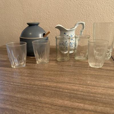 MISC KITCHEN ITEMS