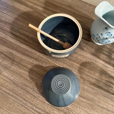 MISC KITCHEN ITEMS