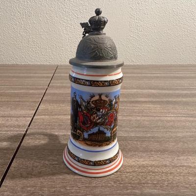 COORS, FORT BENNING & IRISH ASHTRAYS, SMALLER STEIN, SHOT GLASSES AND DRINKING GLASES