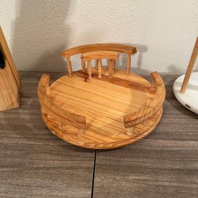 FARBERWARE CUTLERY IN A BLOCK, LAZY SUSAN, PAPER TOWEL HOLDER AND MORE