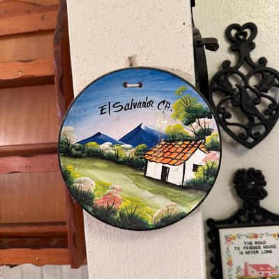 TRIVETS AND POT HOLDERS