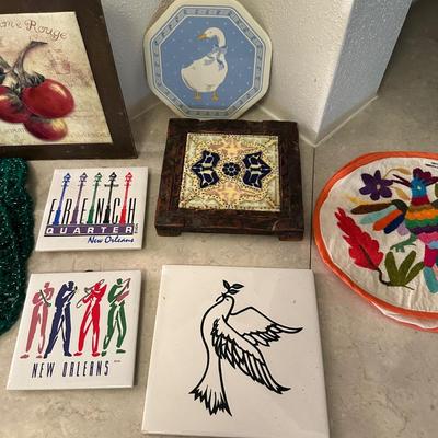TRIVETS AND POT HOLDERS