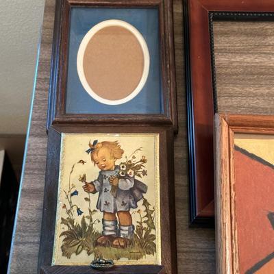 ARTWORK AND FRAMES