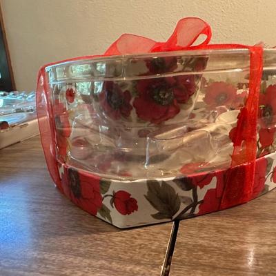 SECTIONED SNACK SET, SERVING PLATTERS AND MORE