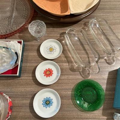 SECTIONED SNACK SET, SERVING PLATTERS AND MORE