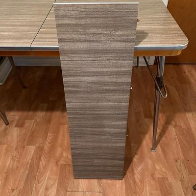 FOR MY GOOD TOP KITCHEN TABLE WITH ONE LEAF AND 4 CHAIRS