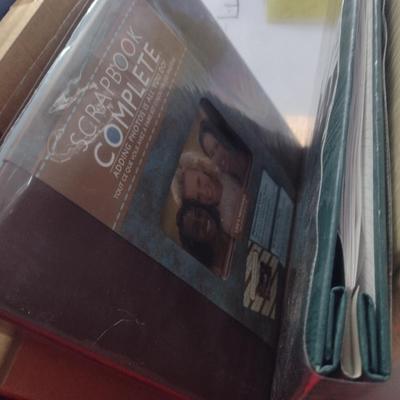 Scrapbook/Photo Albums (#1) (G)
