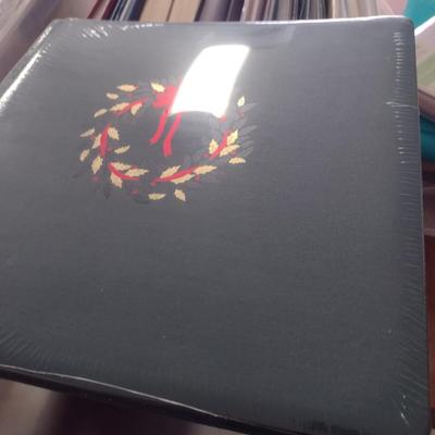 Scrapbook/Photo Albums (#1) (G)