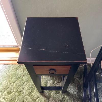 LADDER BACK ROCKING CHAIR, SIDE TABLE WITH DRAWER AND A TABLE LAMP