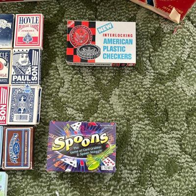 BOARD GAMES, DECKS OF CARDS AND DOMINOES