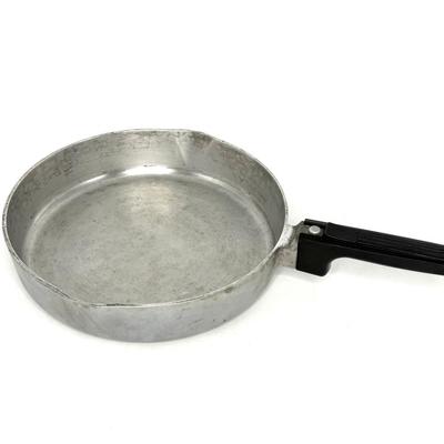 Magnalite USA 9-1/2” Frying Pan