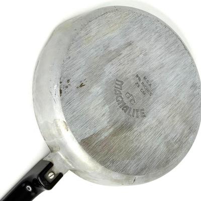 Magnalite USA 9-1/2” Frying Pan
