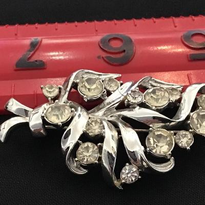 Coro. Silver Tone Clear Rhinestone Brooch Vintage
