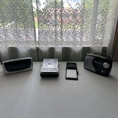 SMALL ELECTRONICS